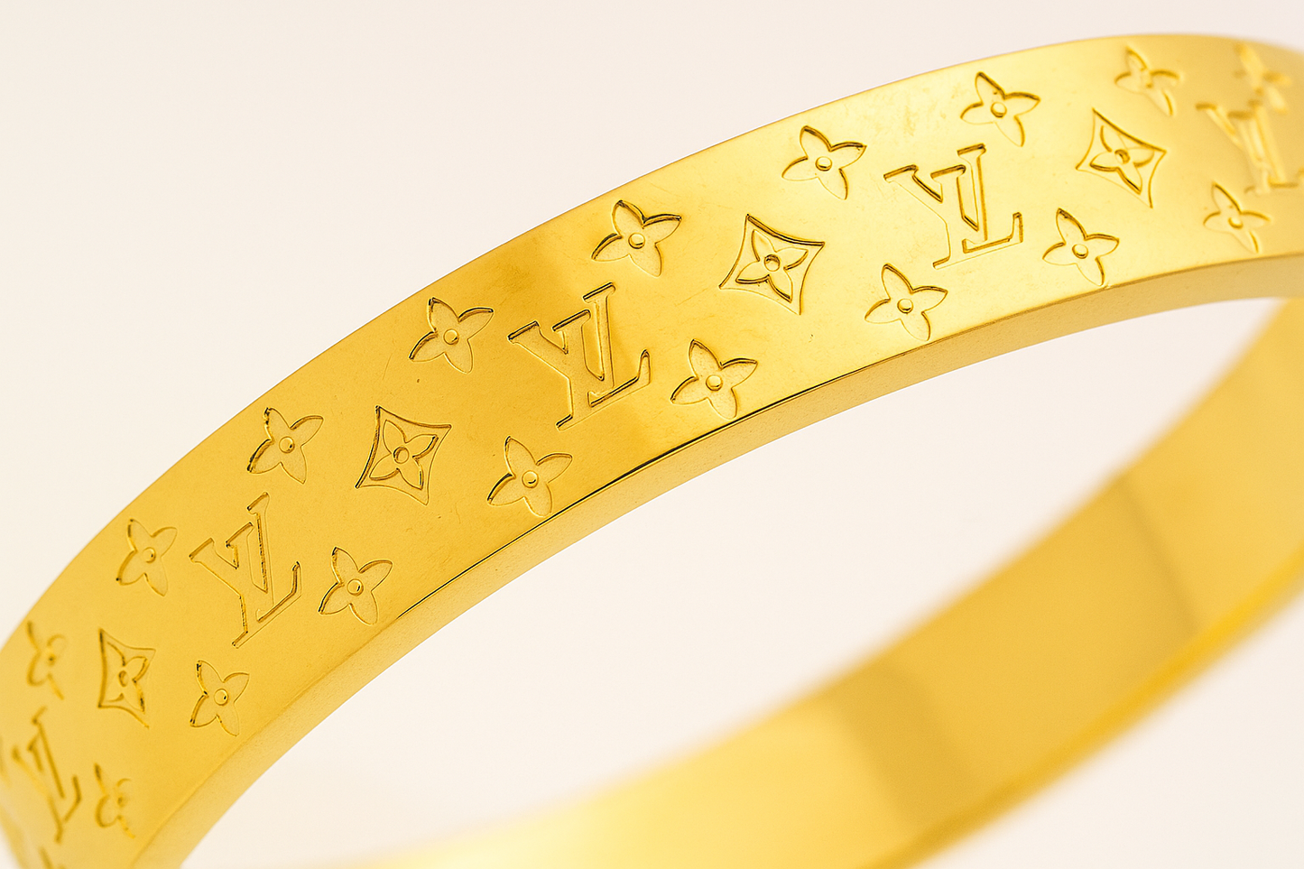 LV Gold Cuff