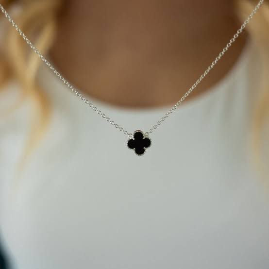 DUO COLOUR PENDANT